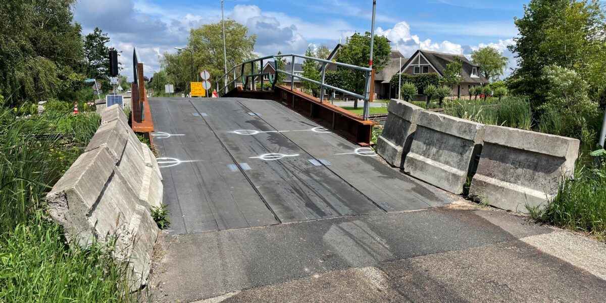 Vervangen brug Demmerik van start