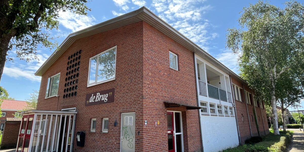 Monumentale gymzaal De Brug krijgt nieuw leven als woonlocatie