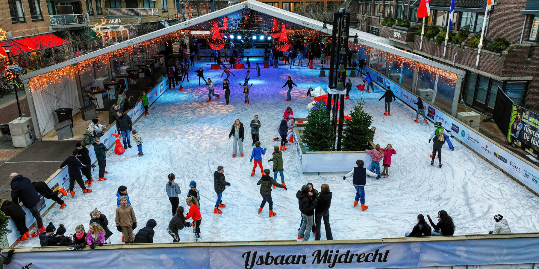 IJsbaan Raadhuisplein, Mijdrecht