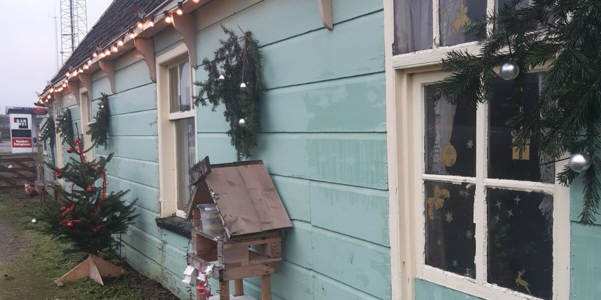 Wie woonde hier? Oproep over groen huisje maakt veel los