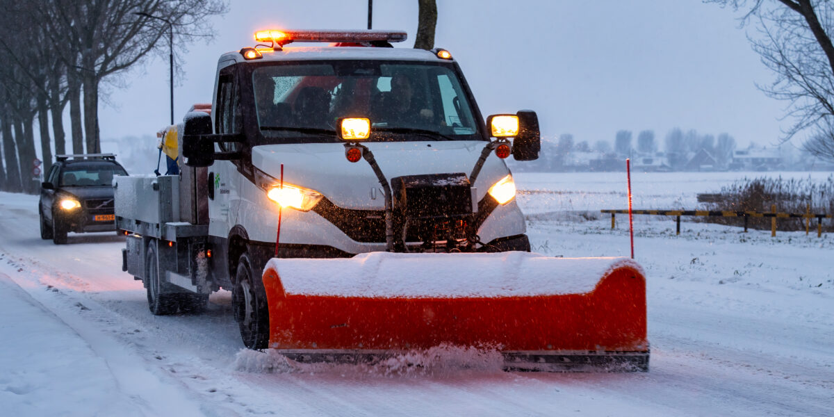 Uit bed om drie uur: zo houden strooiers De Ronde Venen begaanbaar tijdens winterweer