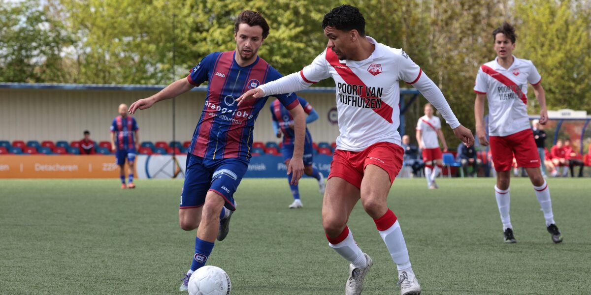 Duel FC Abcoude gestaakt na reanimatie supporter