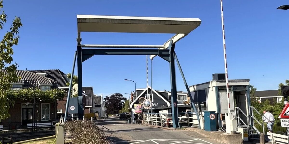 Heulbrug deels open voor auto’s, volledige doorgang volgt later