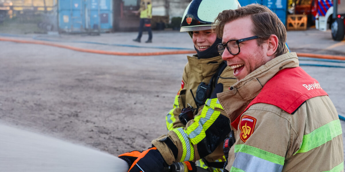 Oefenavond voor het thuisfront bij brandweer Abcoude