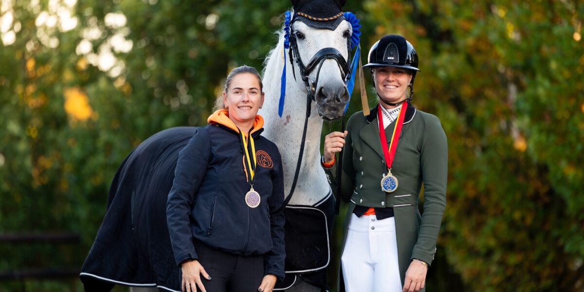 Mijdrechtse amazone Quillemette Kraaikamp wint vier keer goud op EK